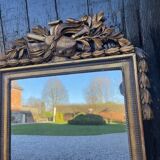 Louis XVI mirror in carved and gilded wood, 18th century