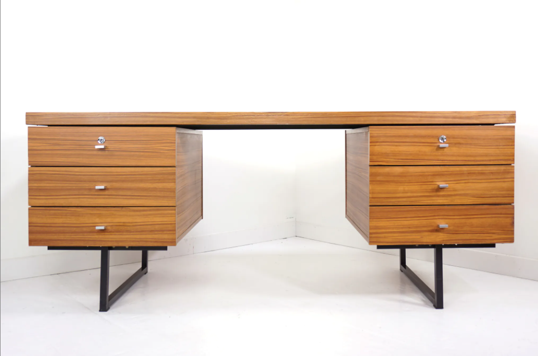 Office Pierre Guariche 60s model Minister for Meurop
