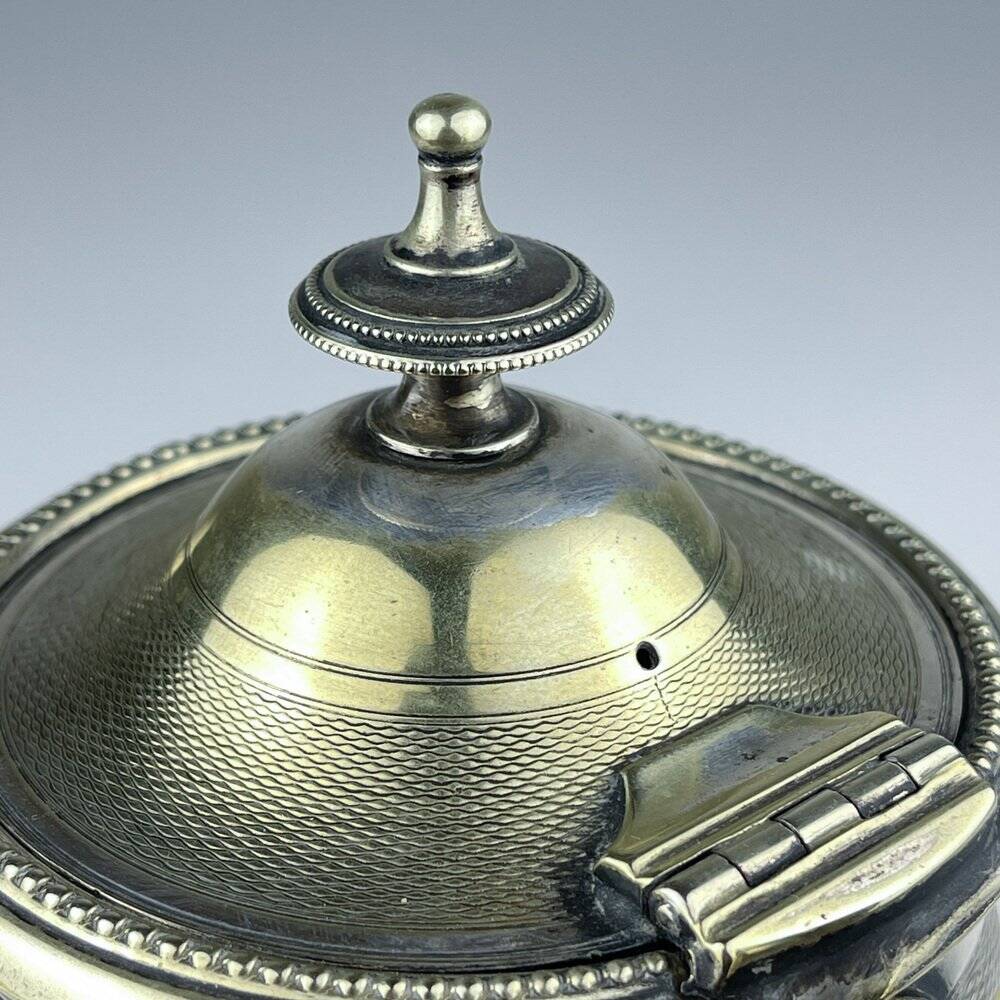Silver-plated coffee pot by Benetfink & Co.