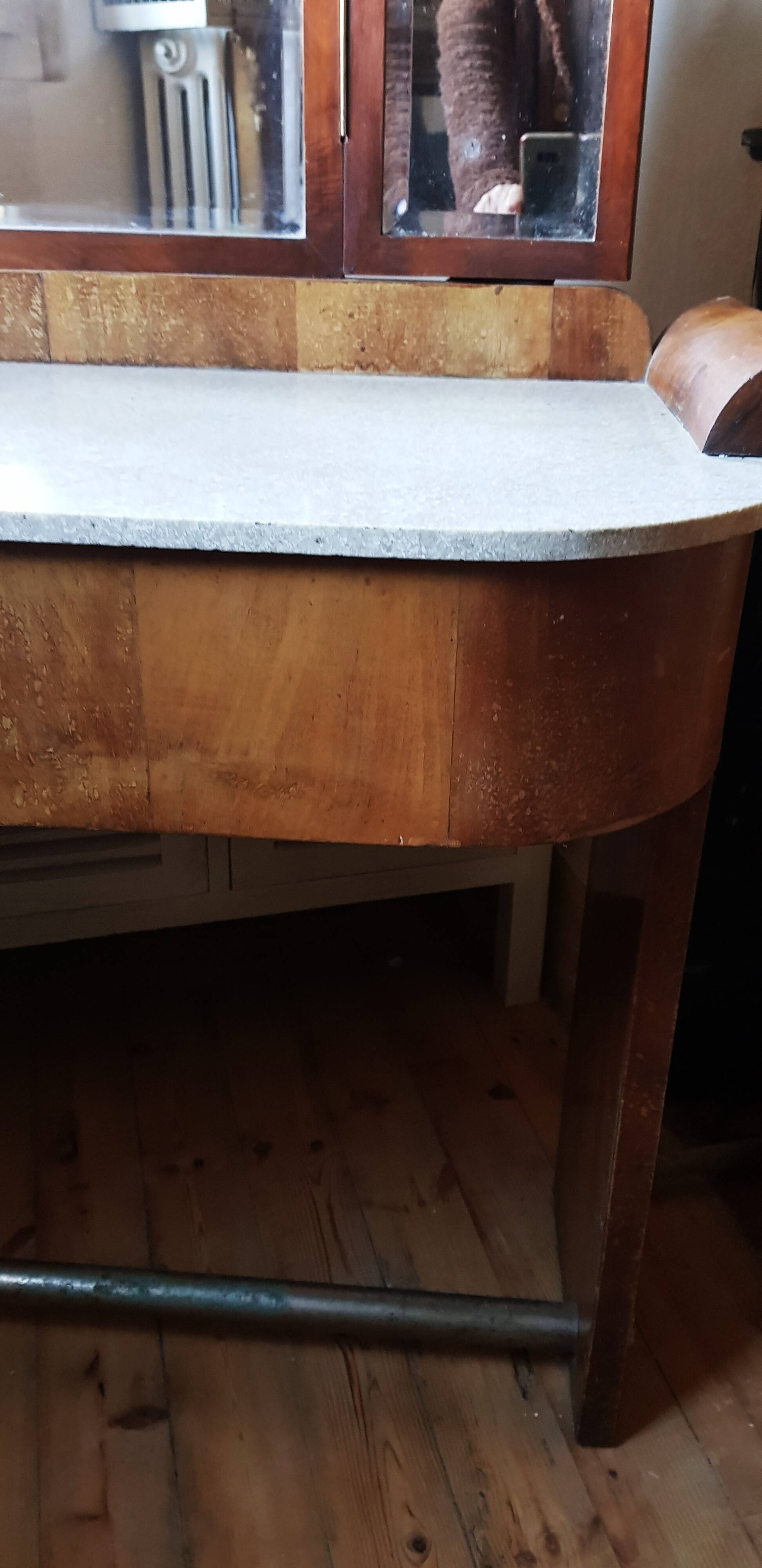 Art Deco dressing table with articulated triptych mirror