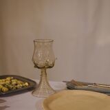 Pair of blown wine goblets - Claws