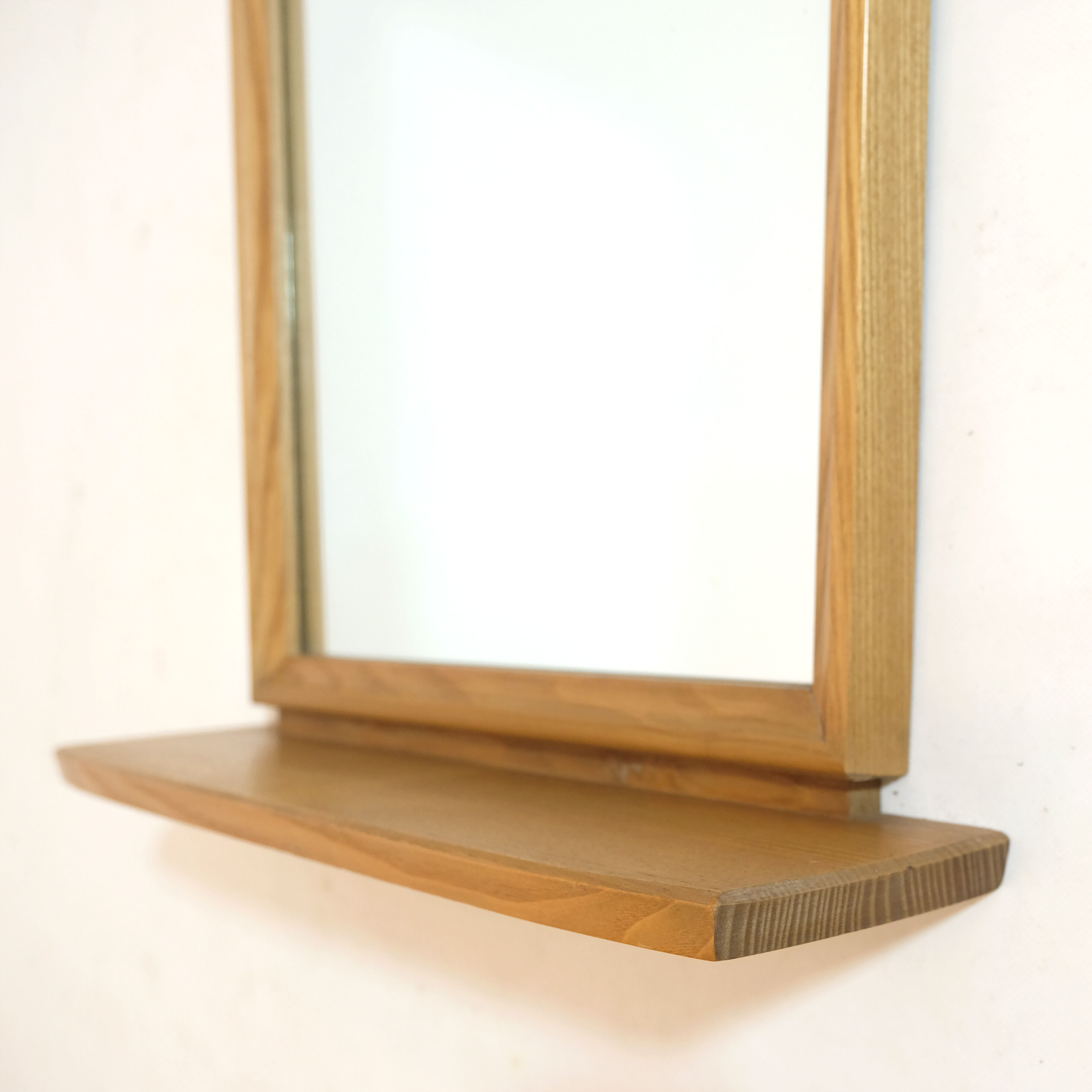 Mirror with tablet from the 60s, 101x53 cm