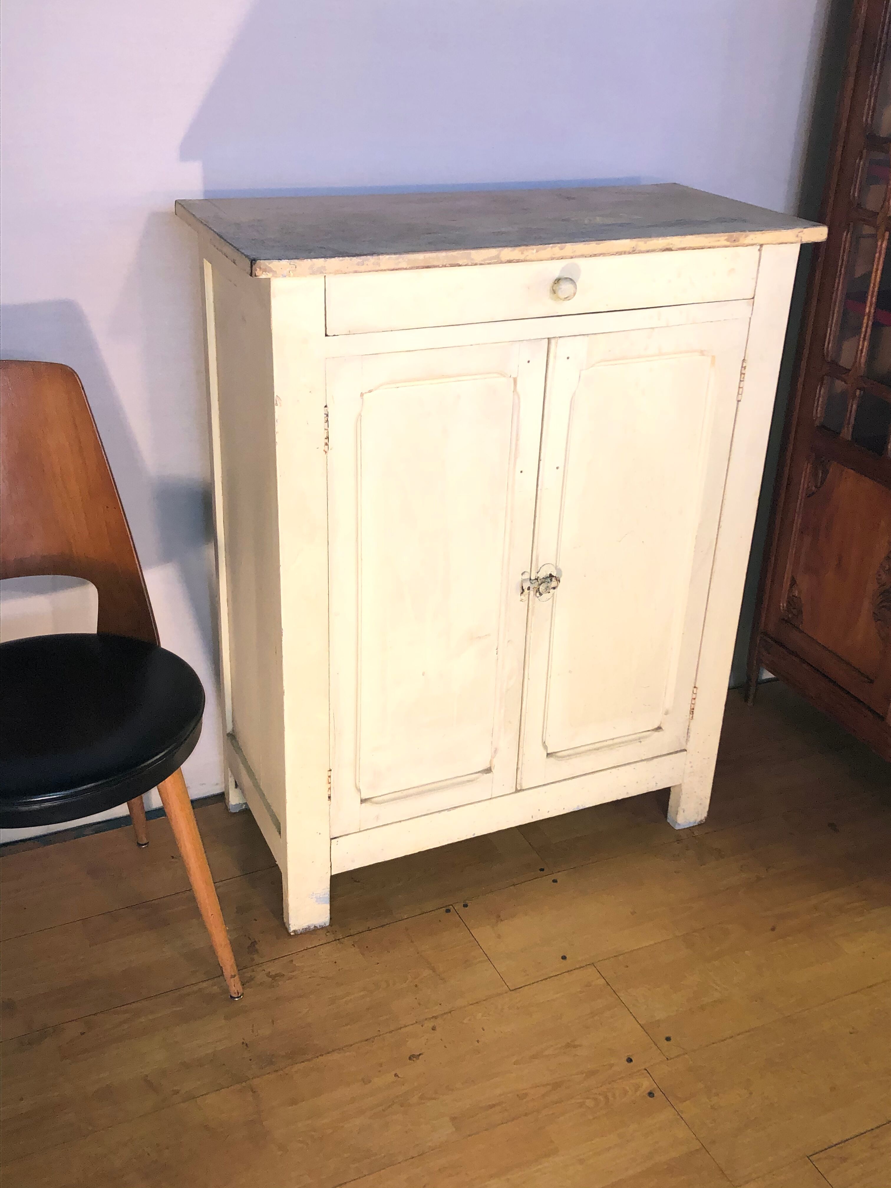 Small Parisian buffet 1950