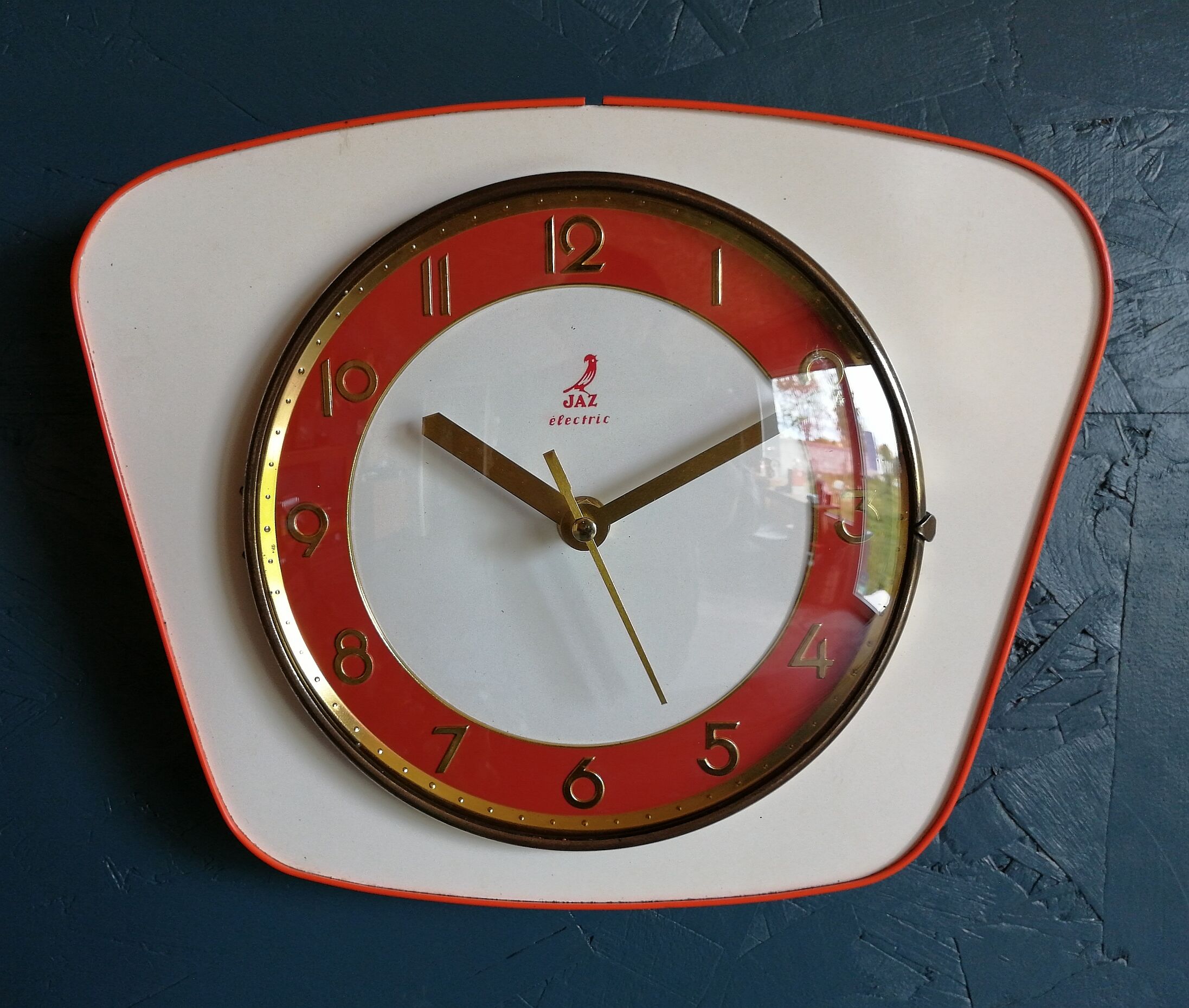 Vintage formica clock silent wall clock "Jaz white orange"