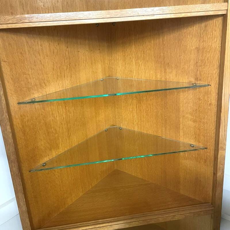 Vintage corner display bookshelf