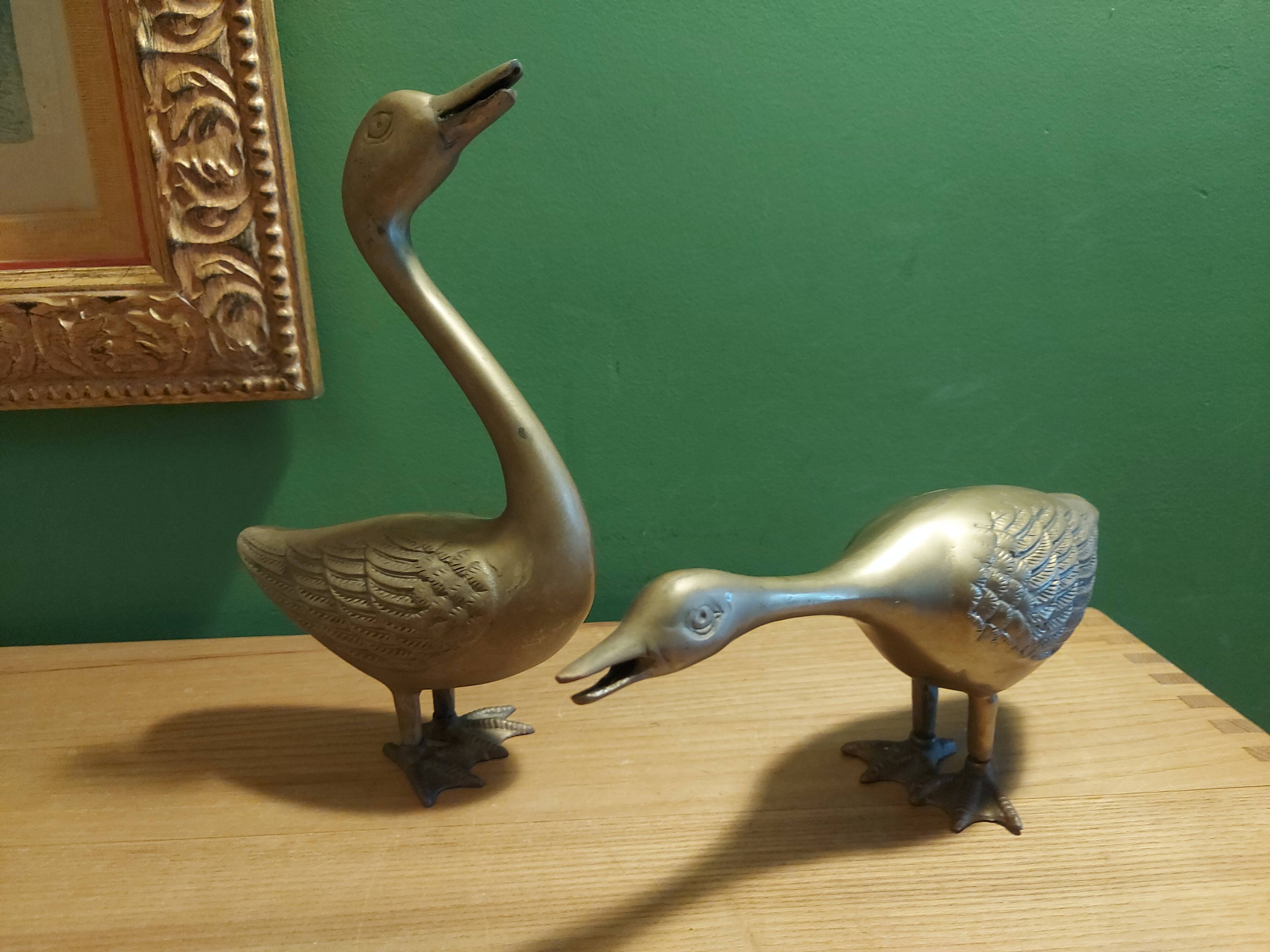 2 grands cygnes en laiton