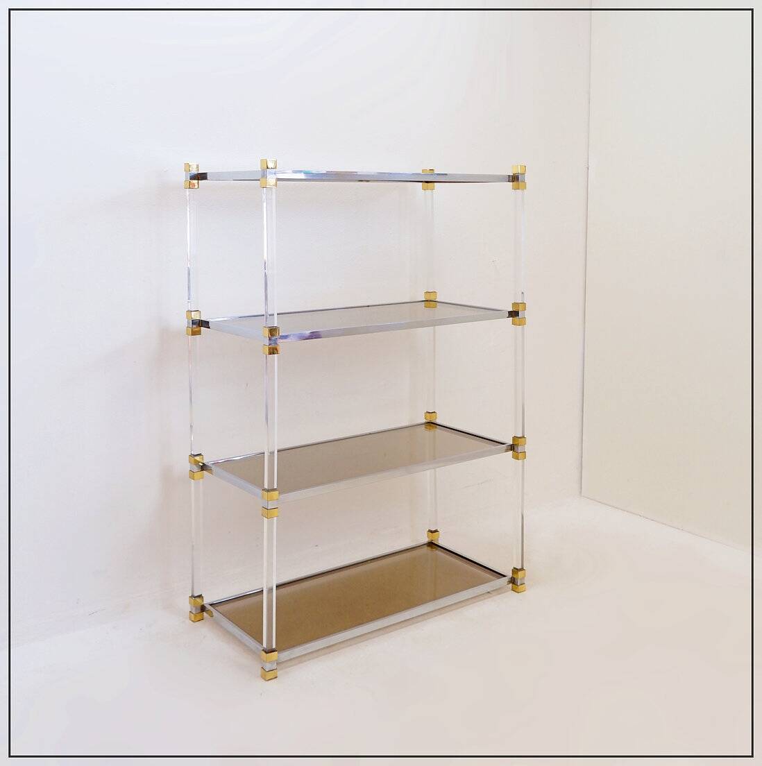 Claustra shelf in plexiglass, smoked glass and brass