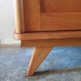 Parisian wardrobe with sliding doors