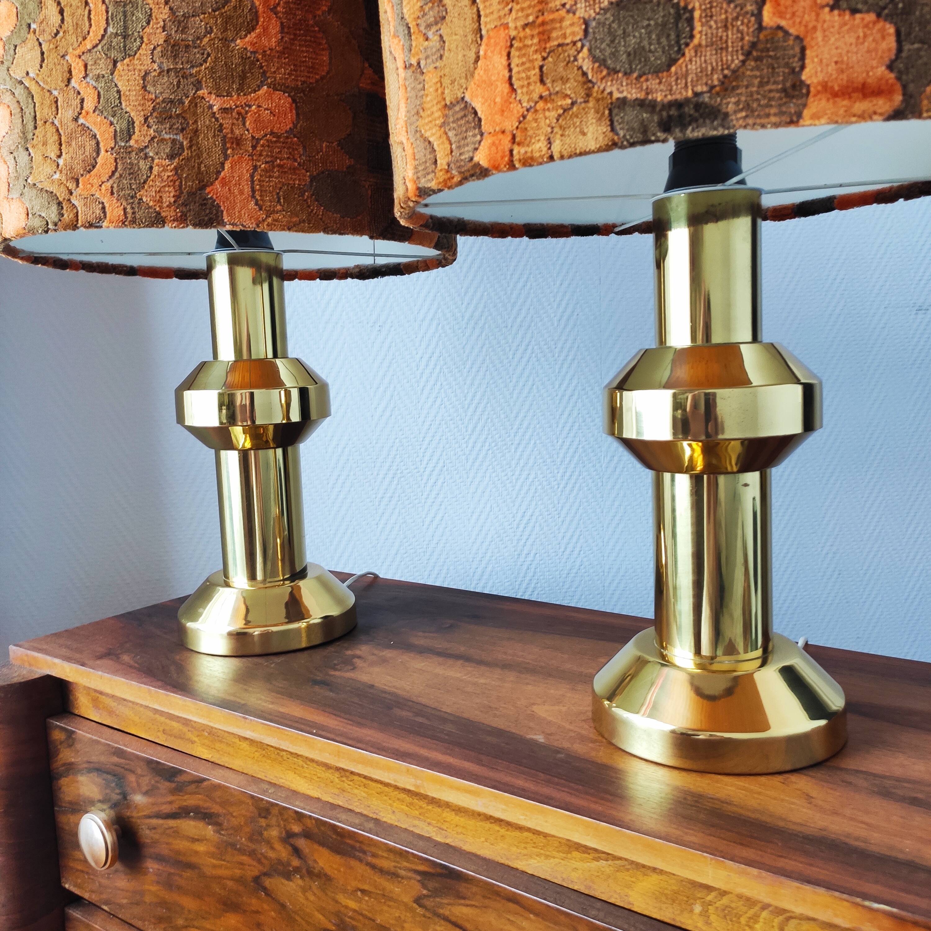 Pair of large vintage 1970s brass living room lamps