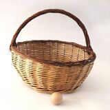 Two-tone basket