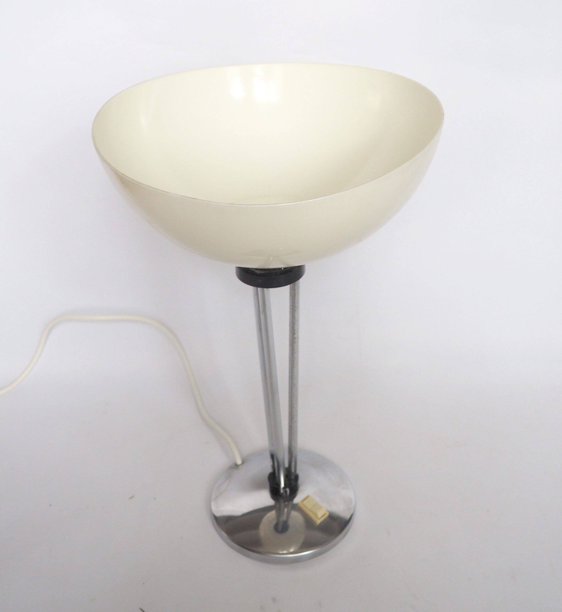 Lamp base with 3 chrome tubes
