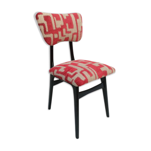 chaise papillon du milieu