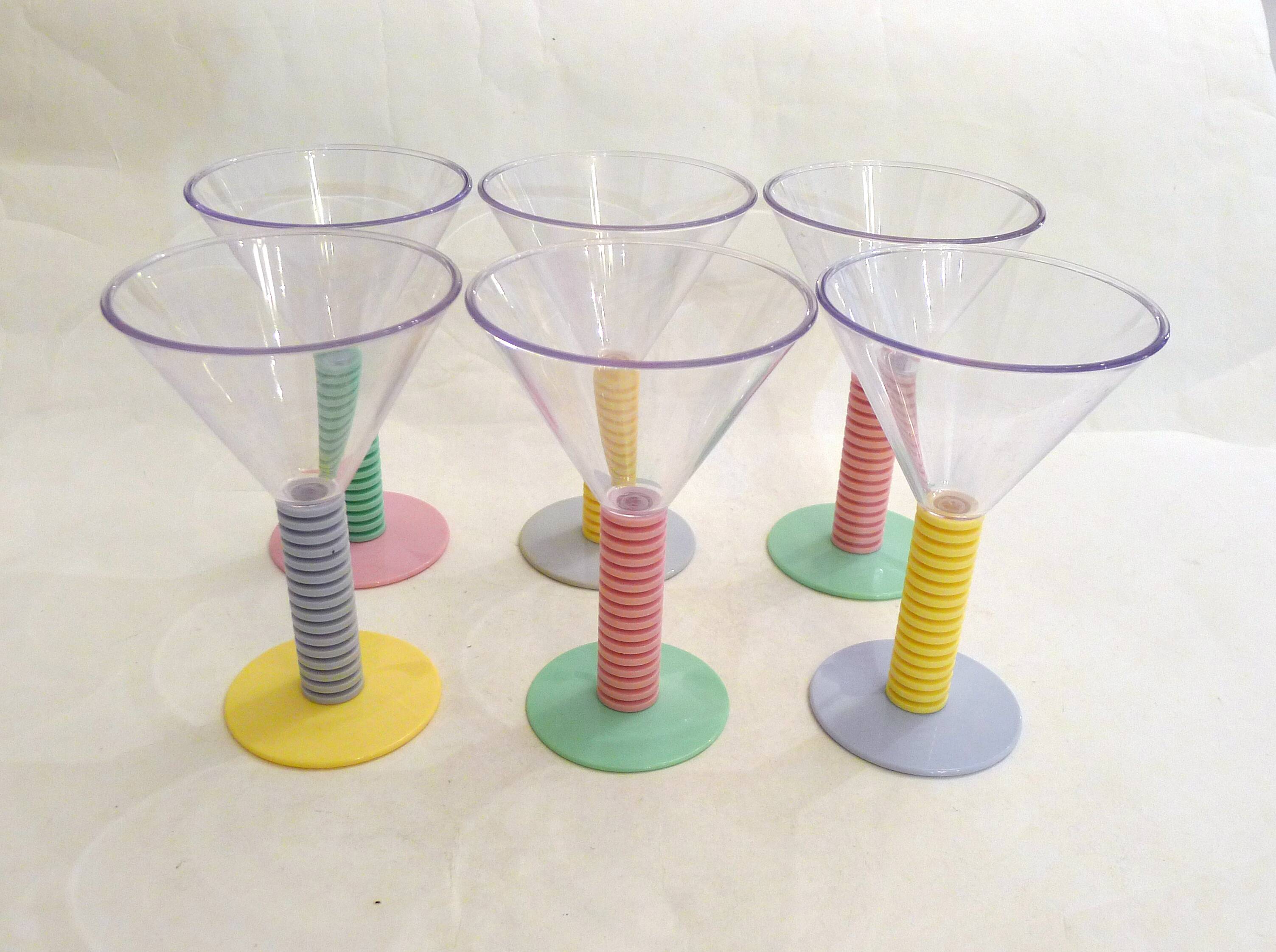 Set de 6 verres à cocktail 1980' sur pied bicolore