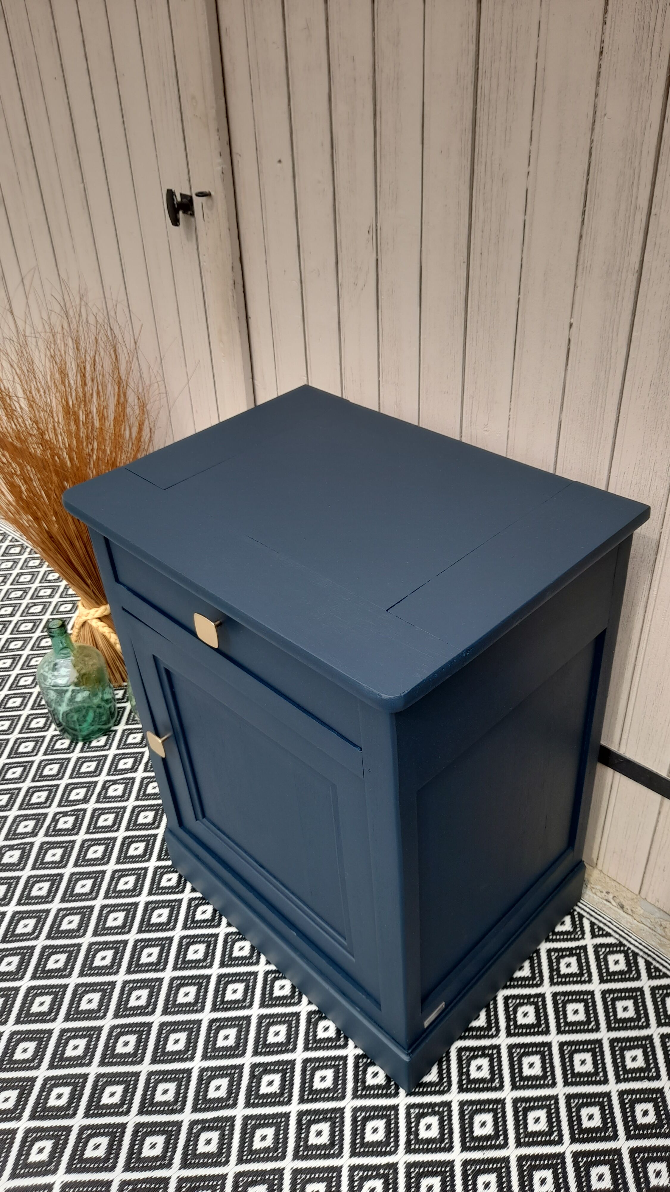 Jam maker / extra furniture