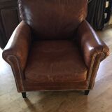 Old cuir club armchair