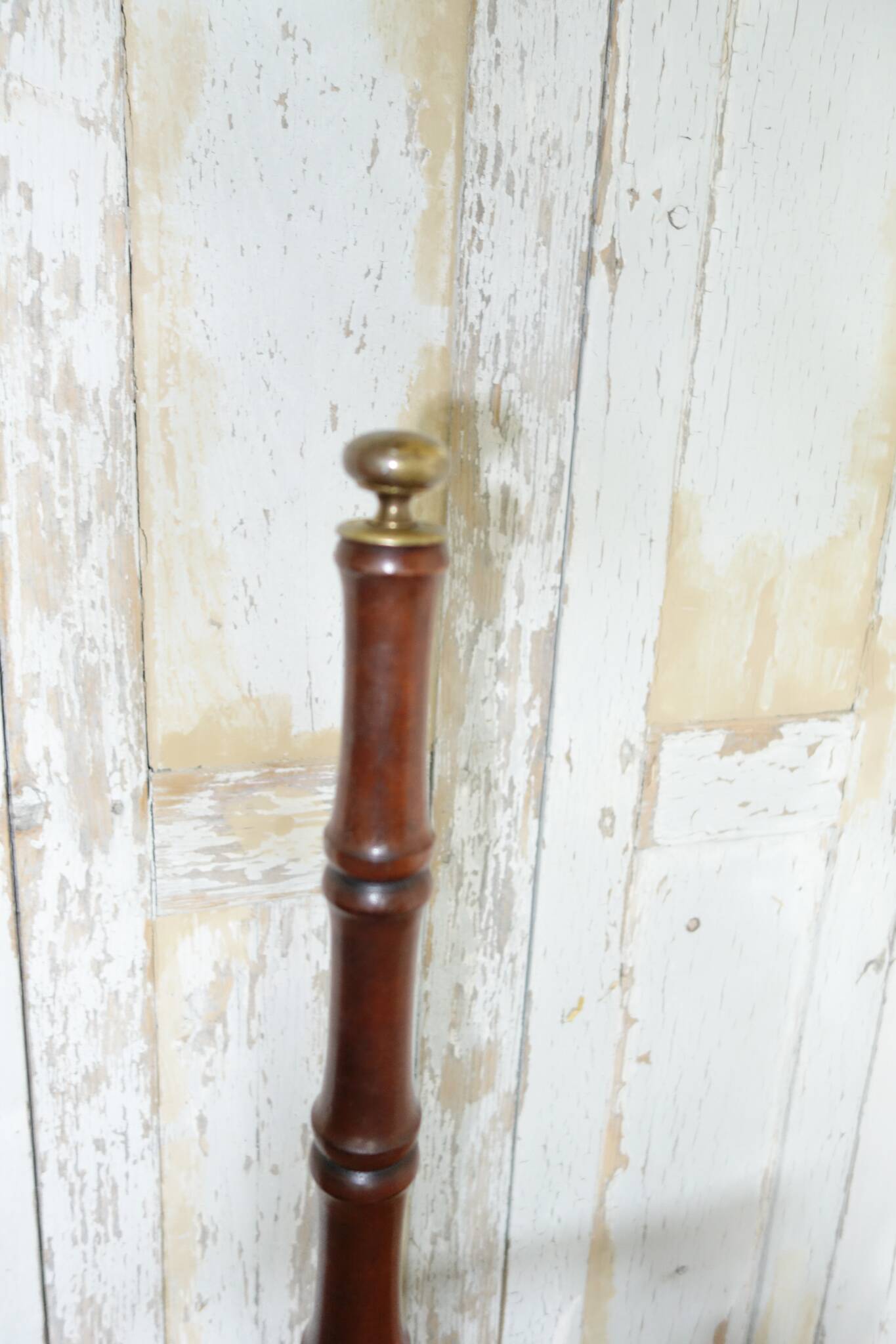 Escalier de Bibliothèque en bois et cuir – Escabeau Spirale Style Victorien