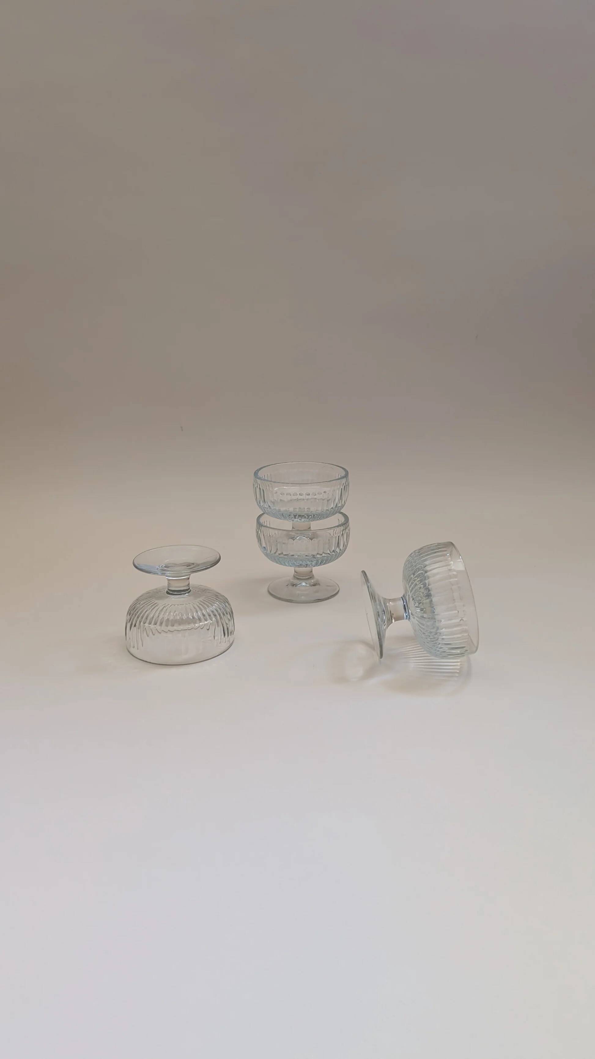 Coupes à glace en verre