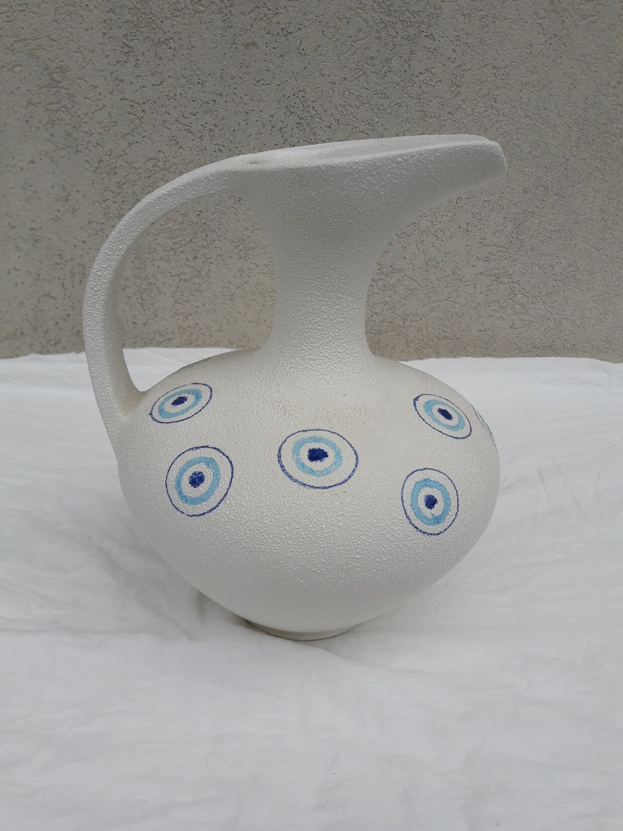Pichet vase en céramique