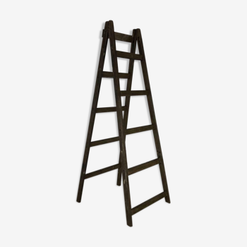 Vintage stepladder