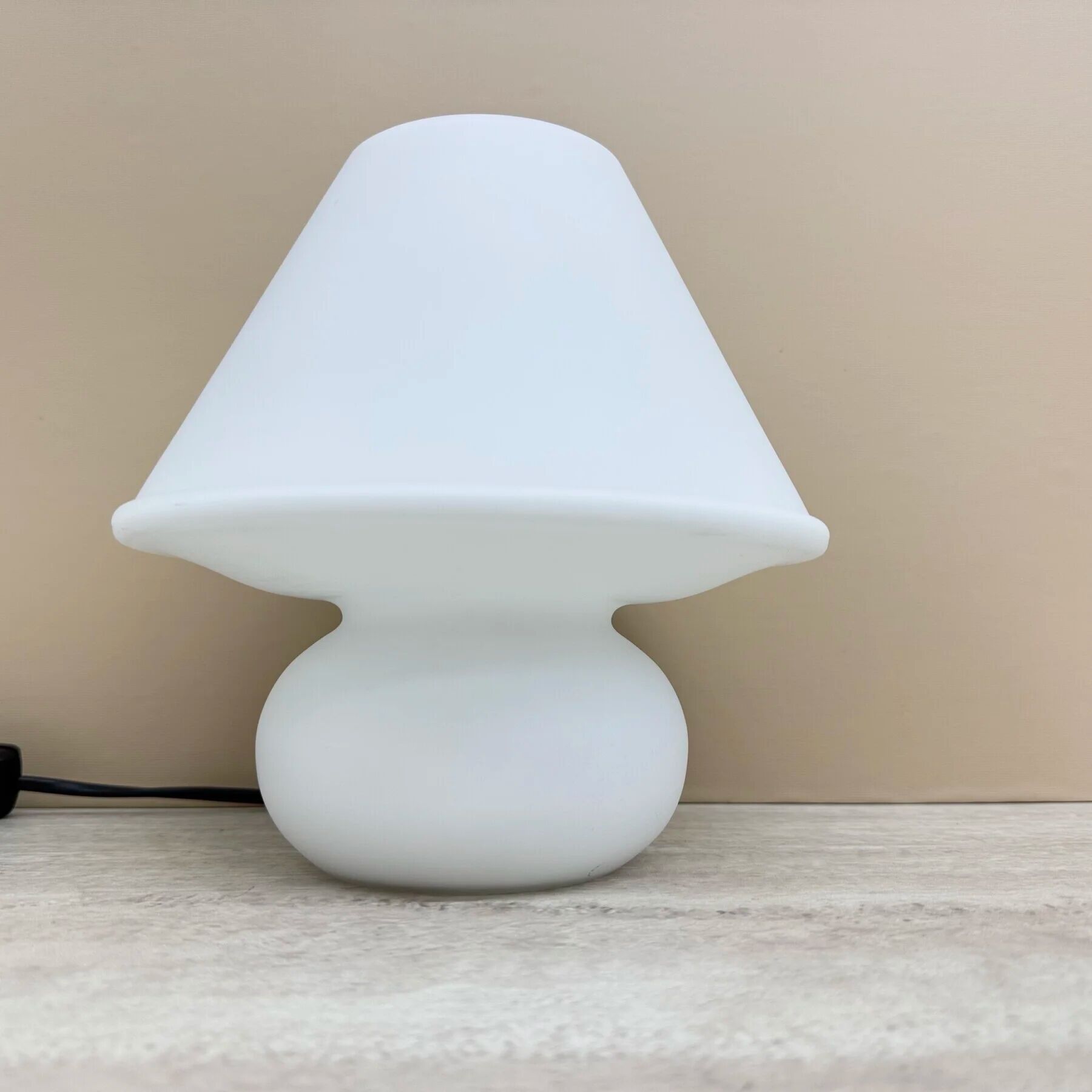 Lampe de table Limburg Glashütte, années 1970