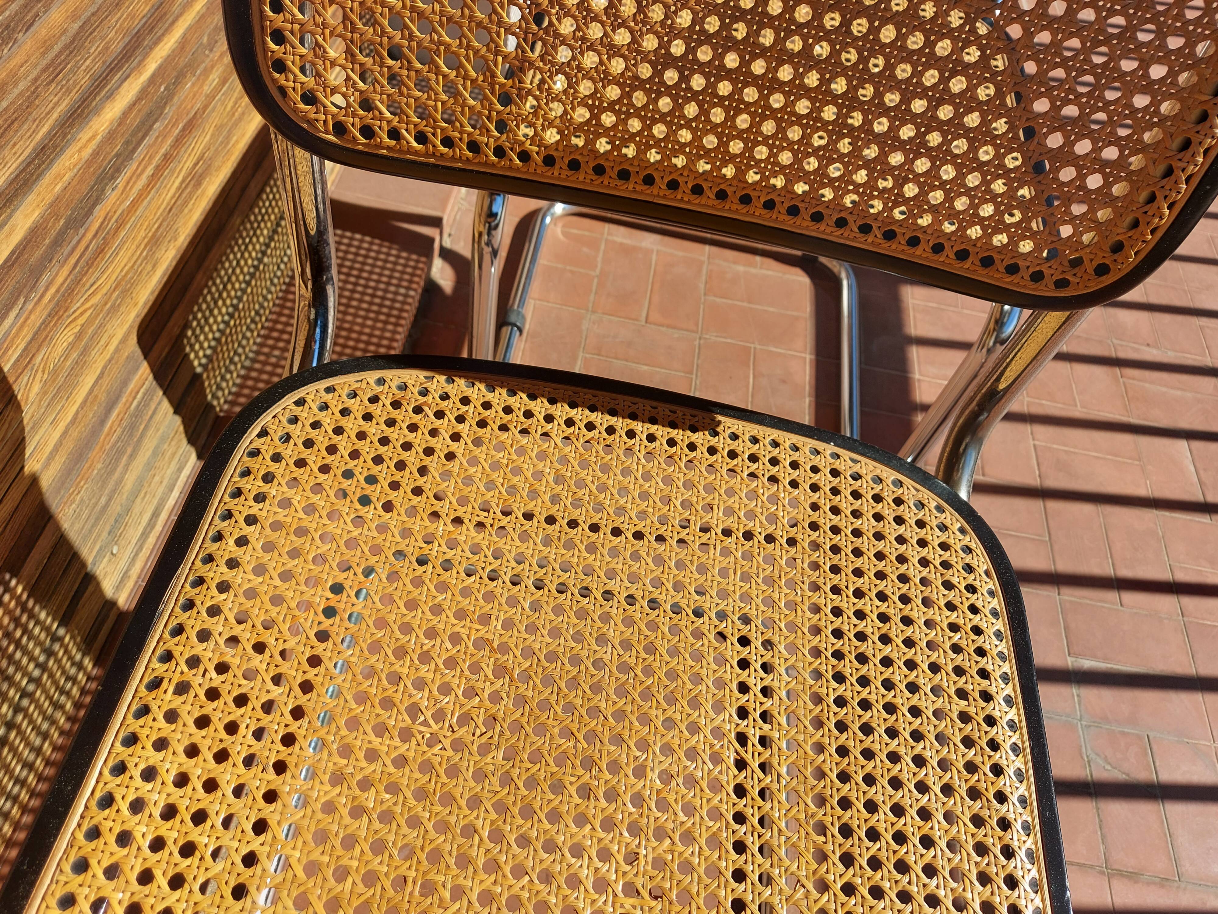 3 chairs Marcel Breuer B32