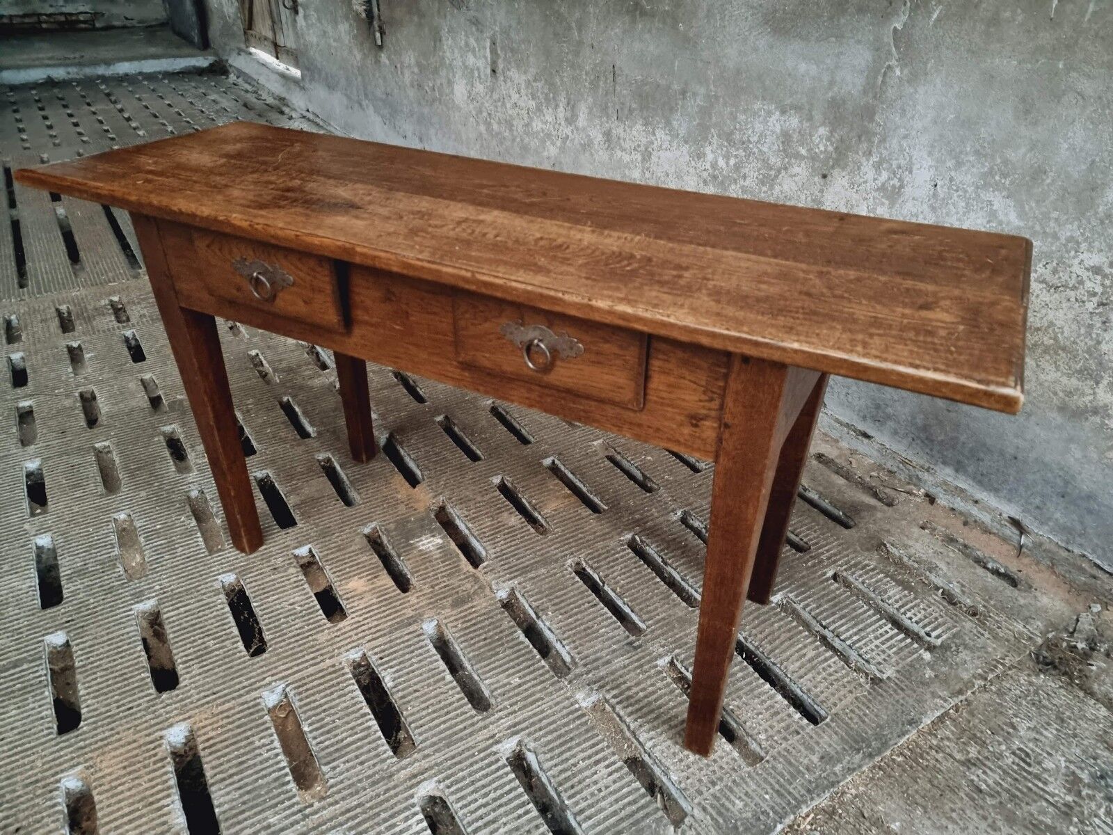 Old side table oak with drawers