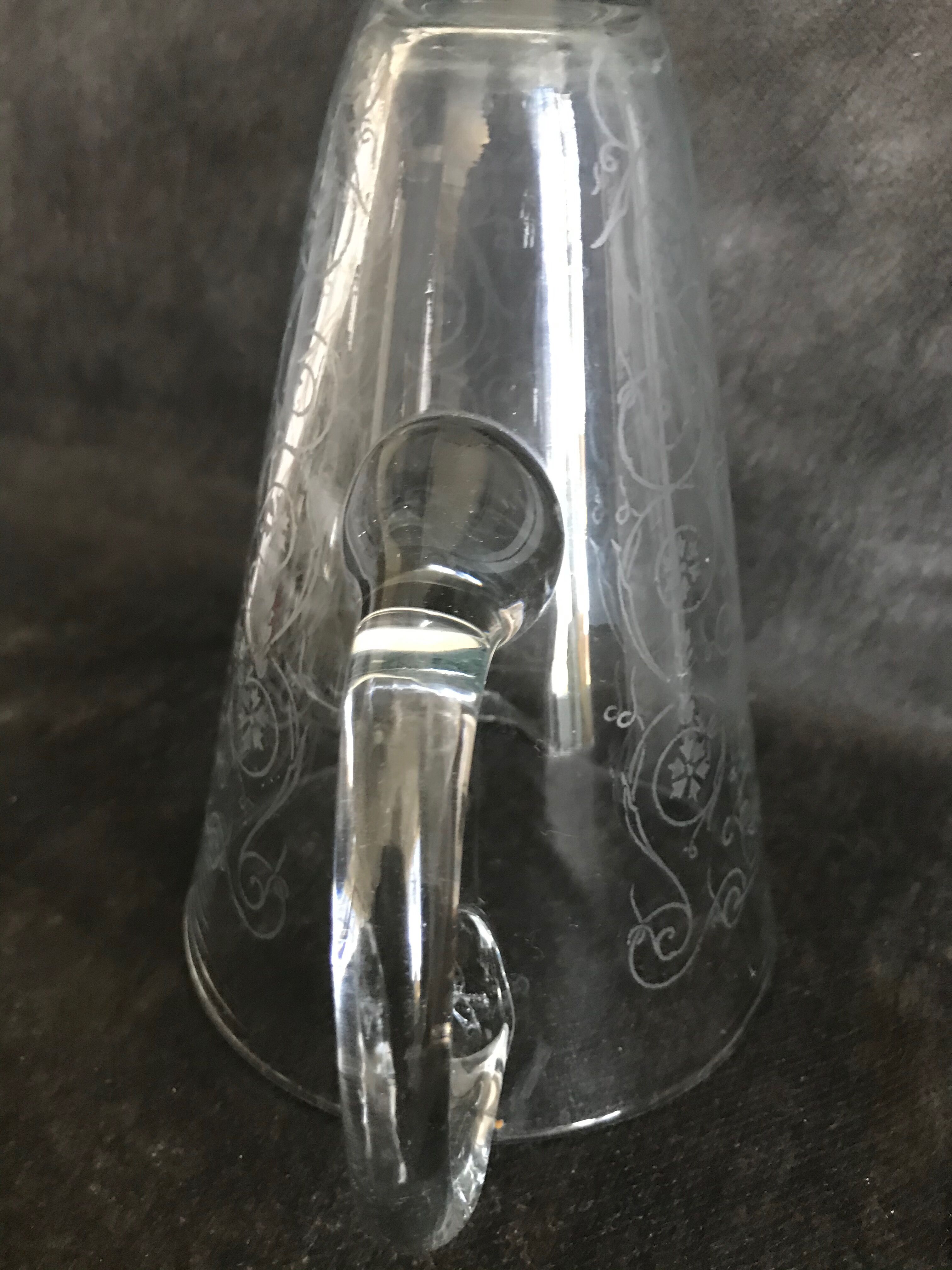 Pitcher - Napoleon III - 1/2 crystal blown and engraved with volutes