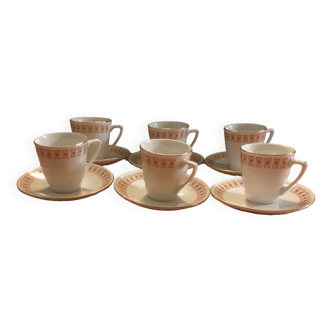 Set of 6 coffee cups with saucer from China.