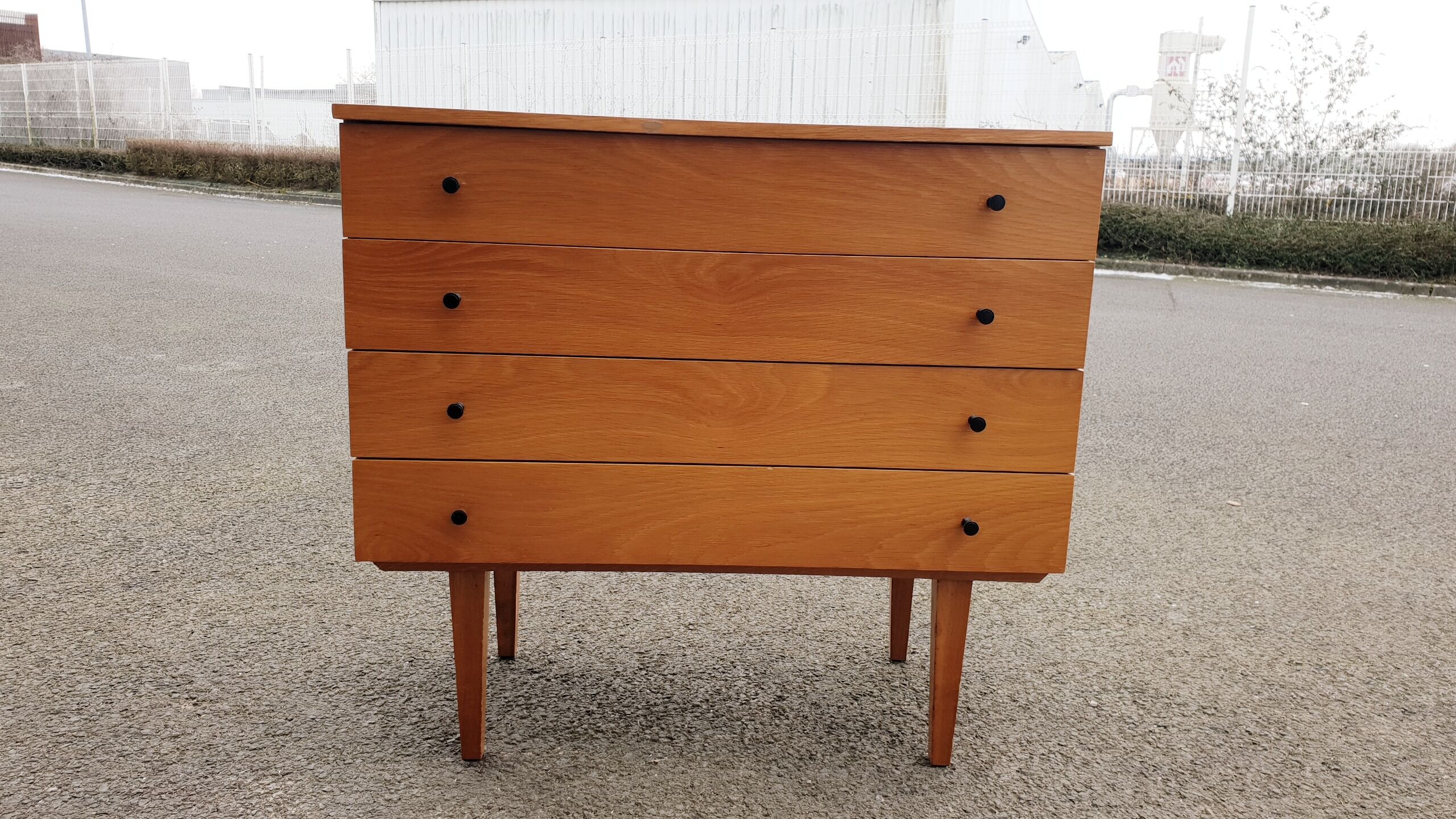 Vintage chest of drawers