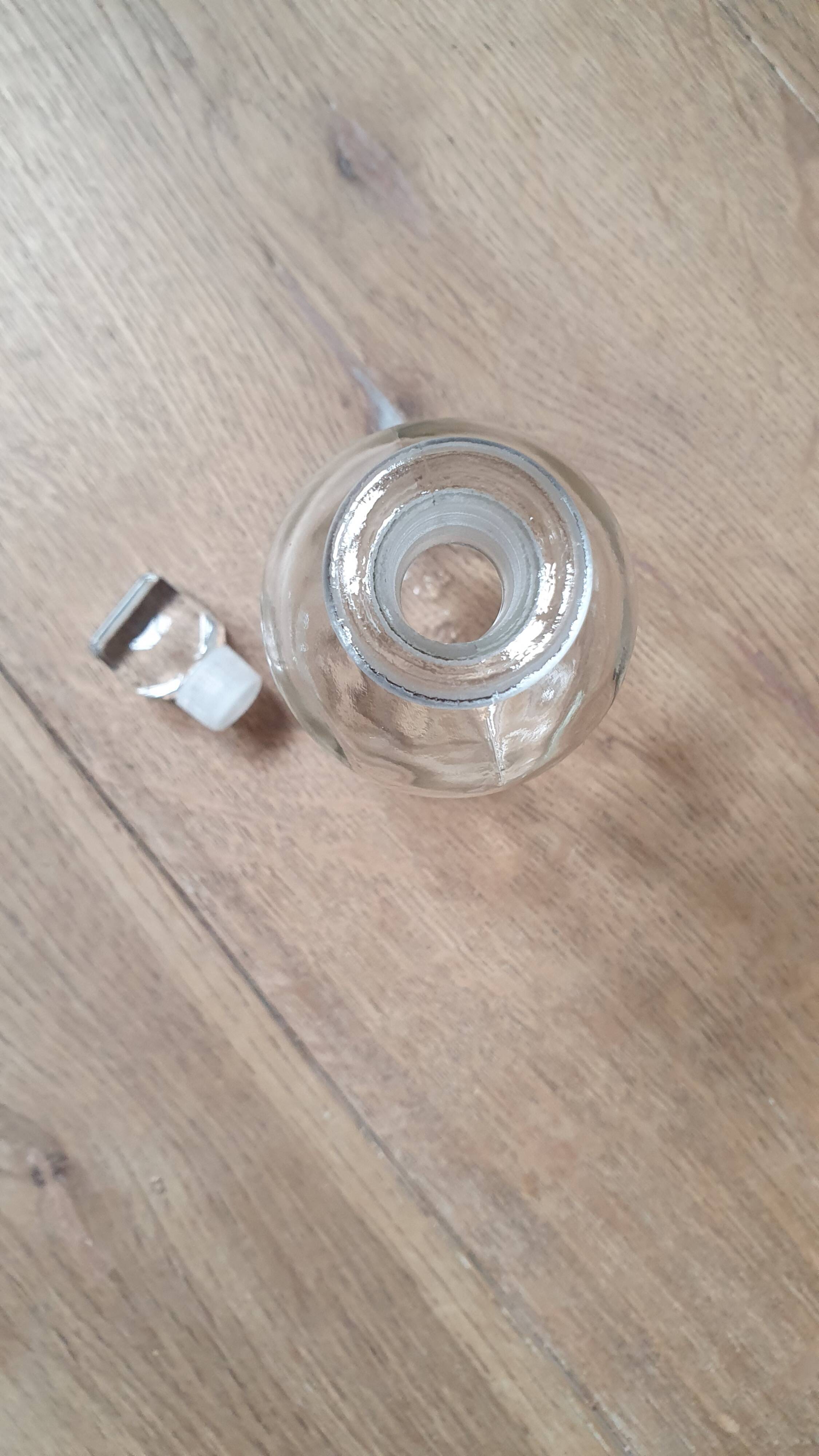 Clear glass apothecary bottle 125 ml