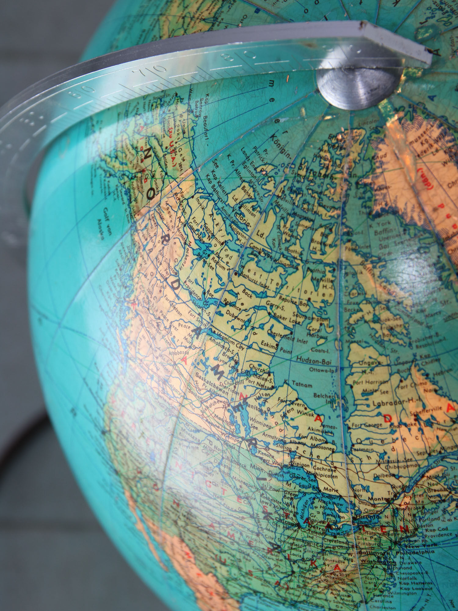 Mid-century Illuminated Glass Globe, 60s