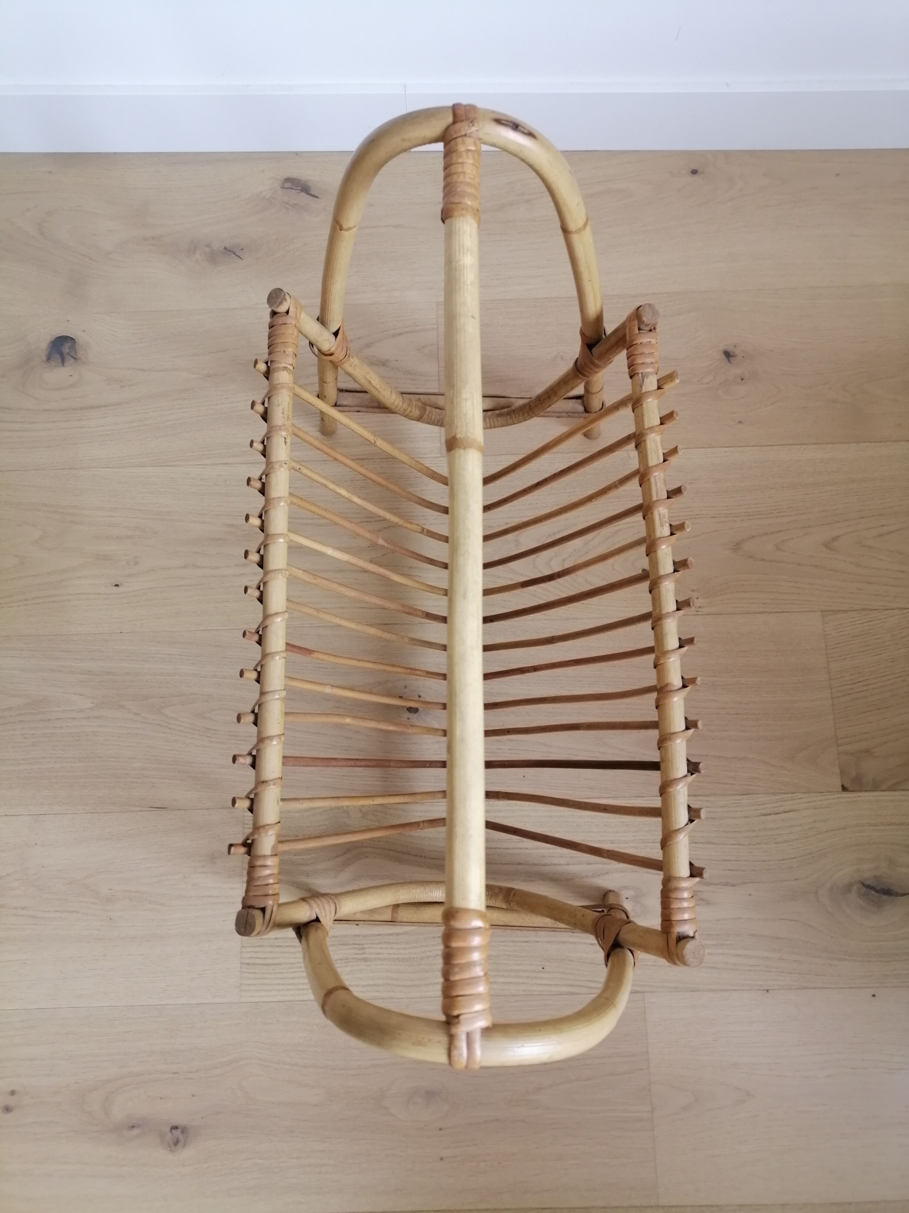 Rattan magazine holder