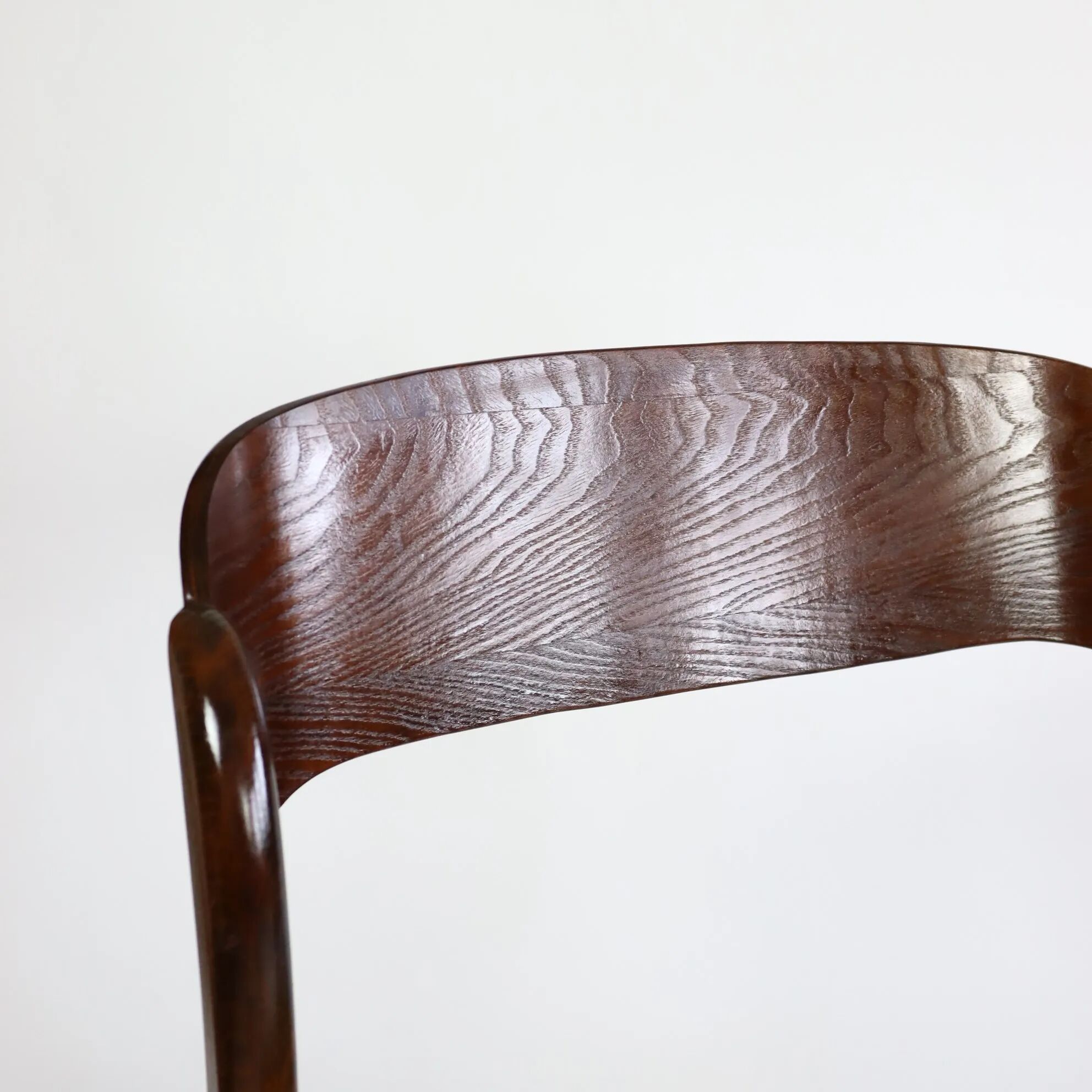 Paire de chaises « Traineau »