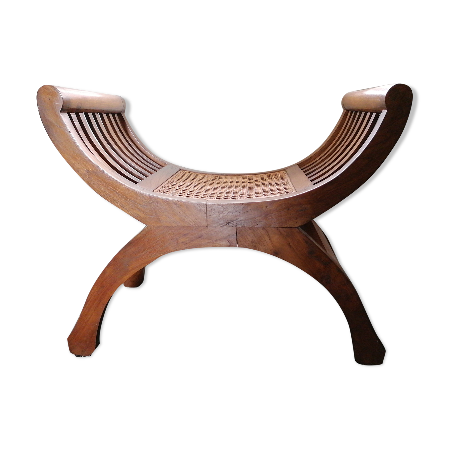 Former dagobert, curule seat