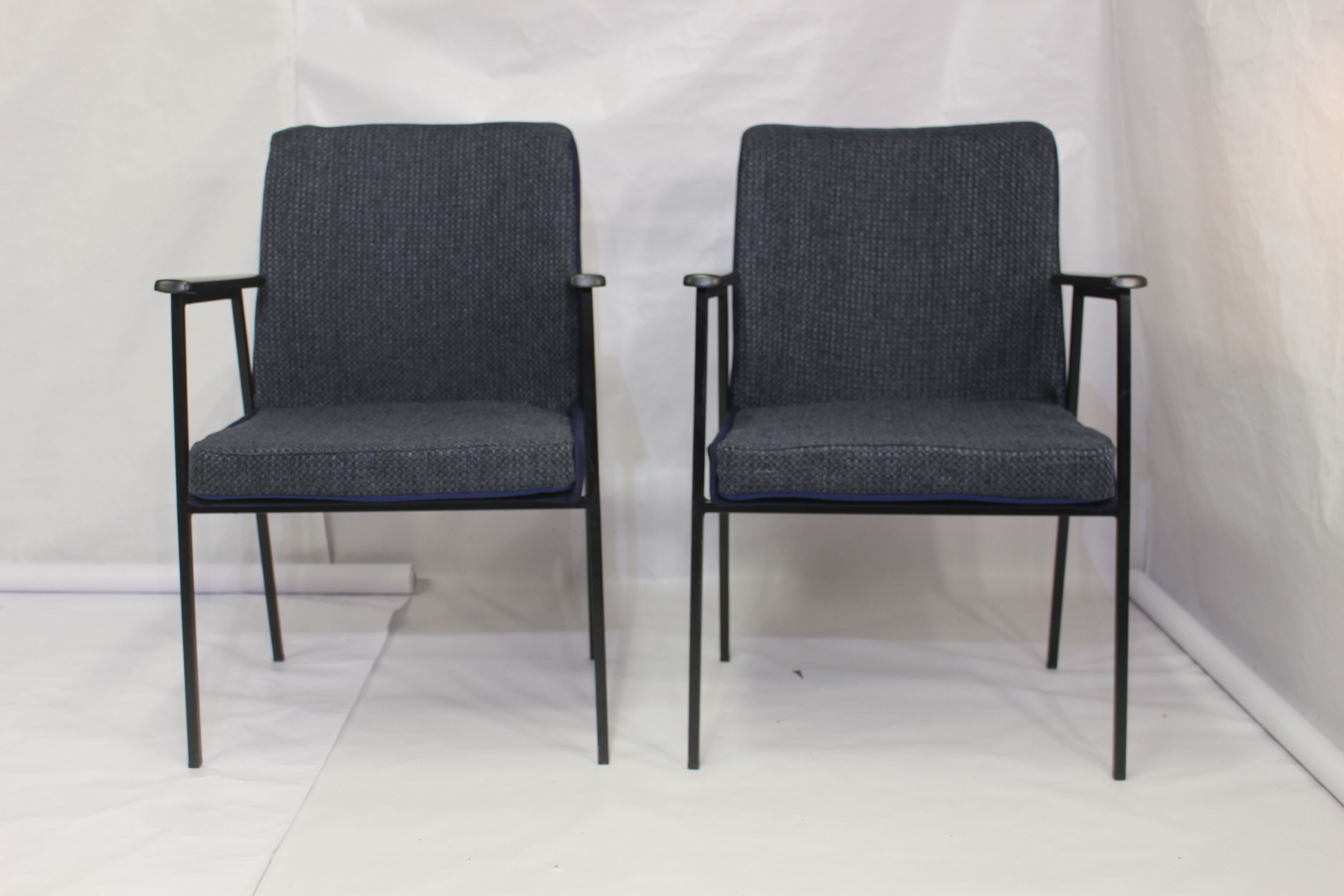 Pair of armchairs by Mauser, 1960
