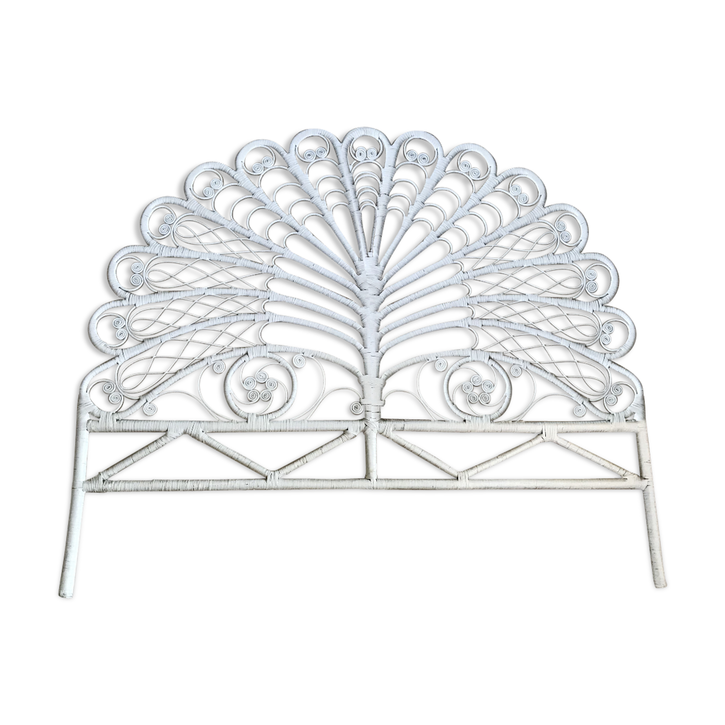 Headboard rattan peacock vintage