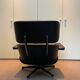 Fauteuil Lounge Chair & Ottoman de Charles Eames