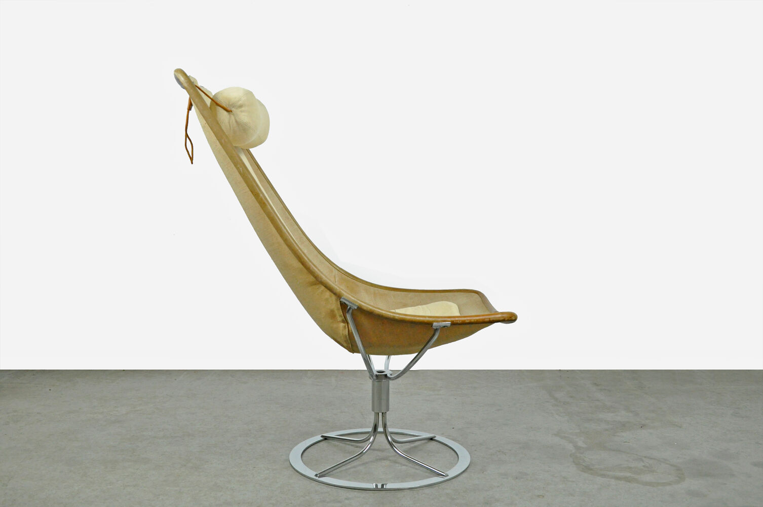 Vintage iconic swivelchair ‘Jetson’ by Bruno Mathsson for Dux, Sweden 1970s