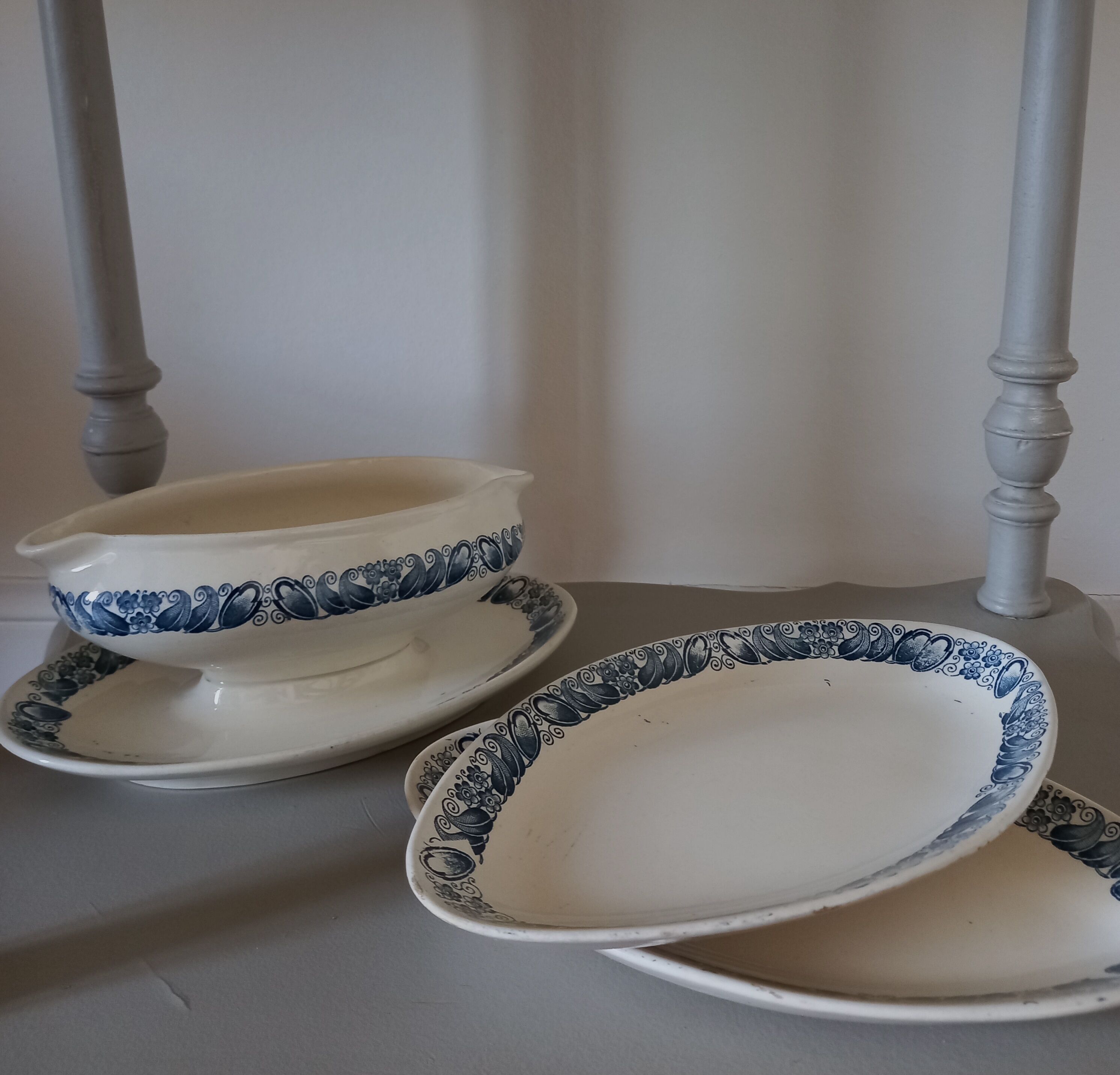 Saucière and raviers Terre de Fer Longchamp "Marcel"