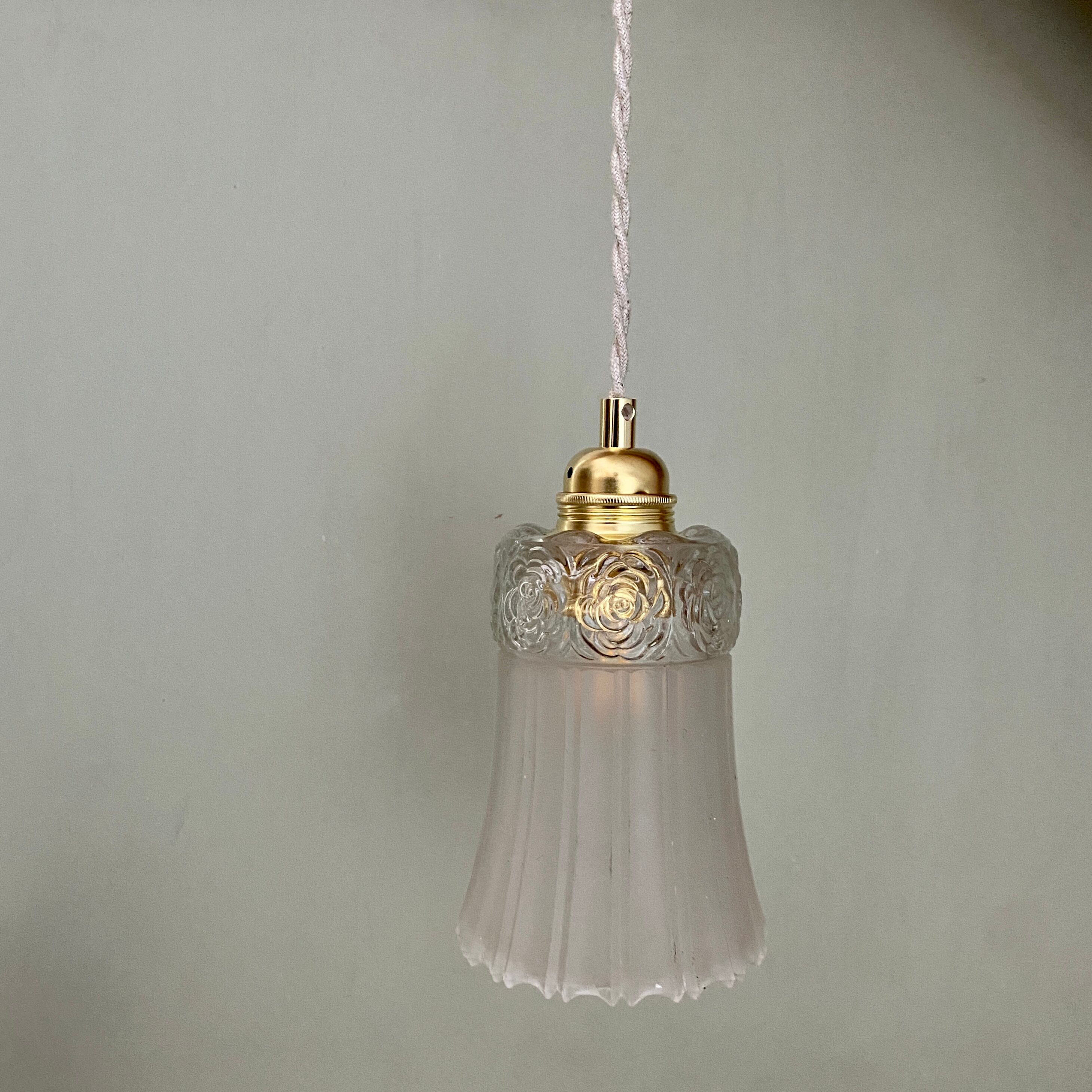 Vintage tulip suspension in frosted glass