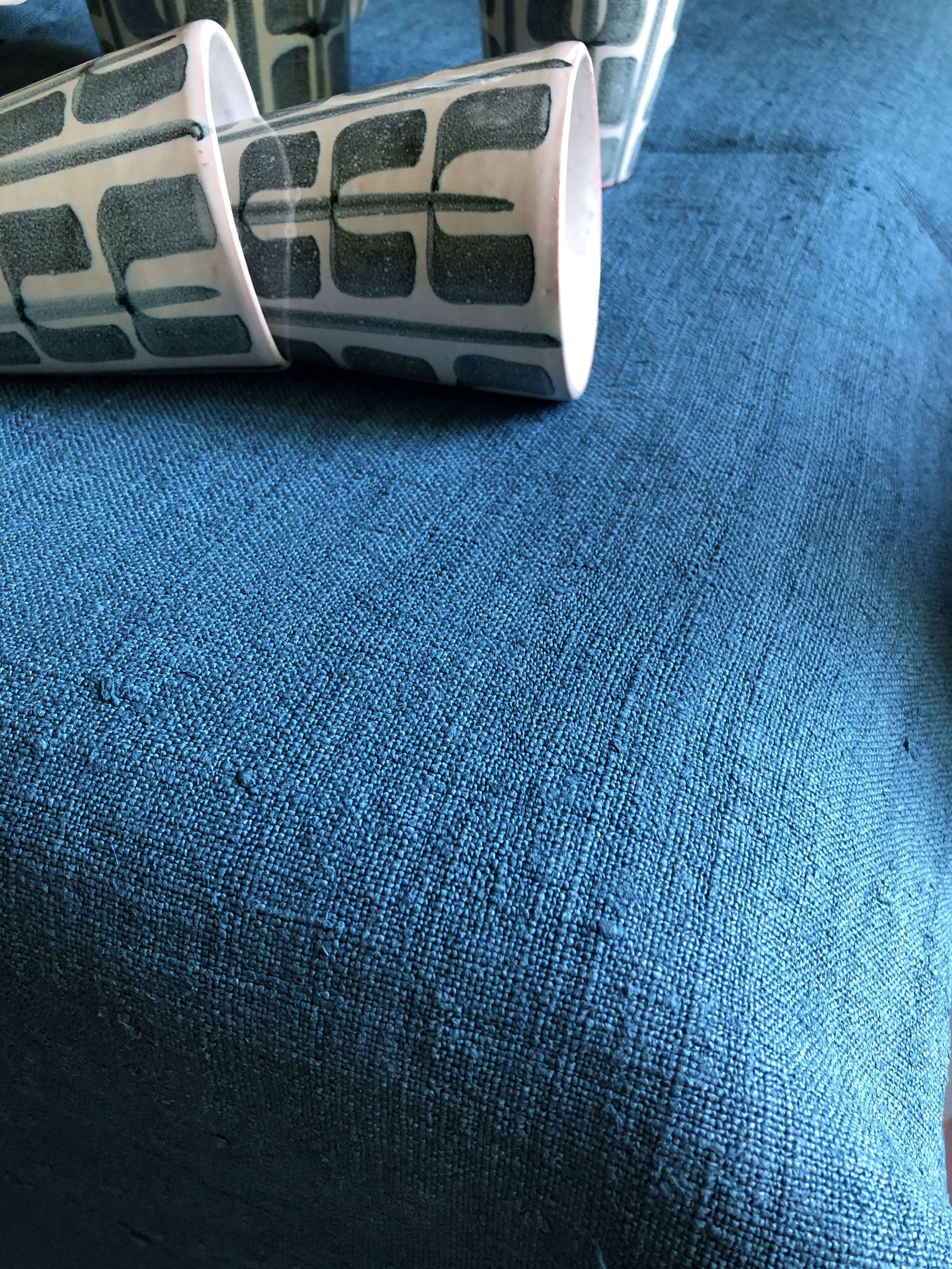 Nappe de vendange en chanvre ancien teint en bleu aquatique