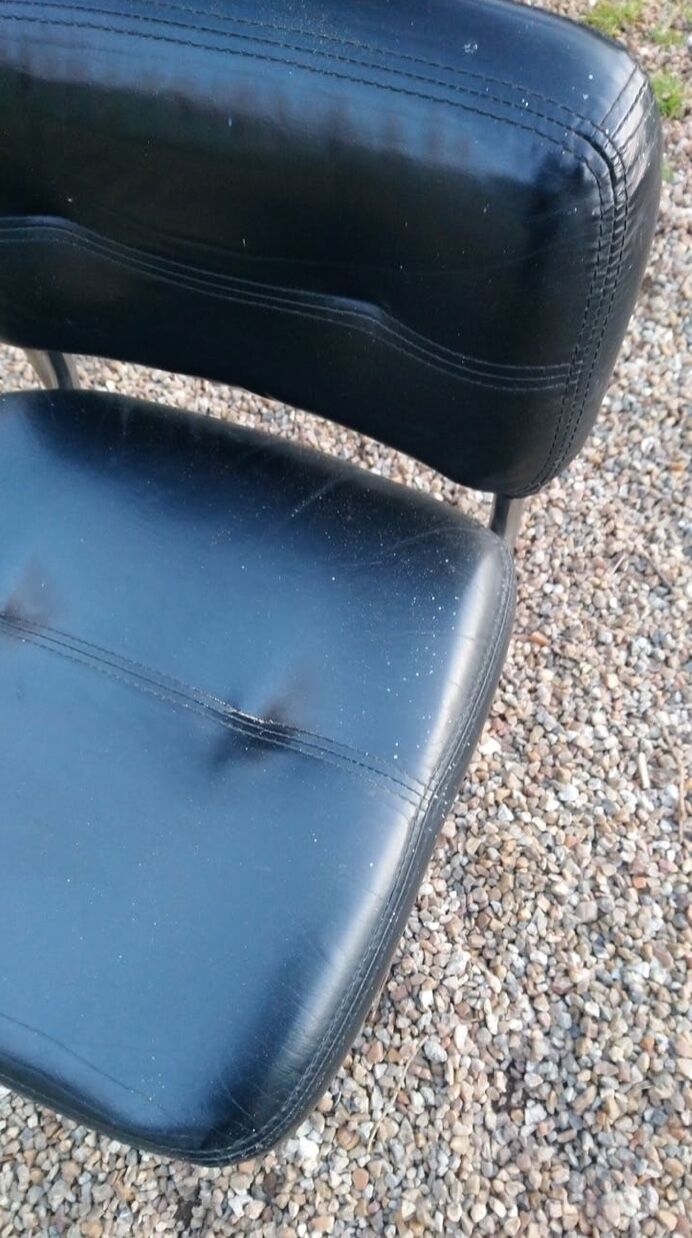 Pair of vintage armchairs 70 black