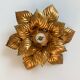 Applique fleur en metal doré vintage