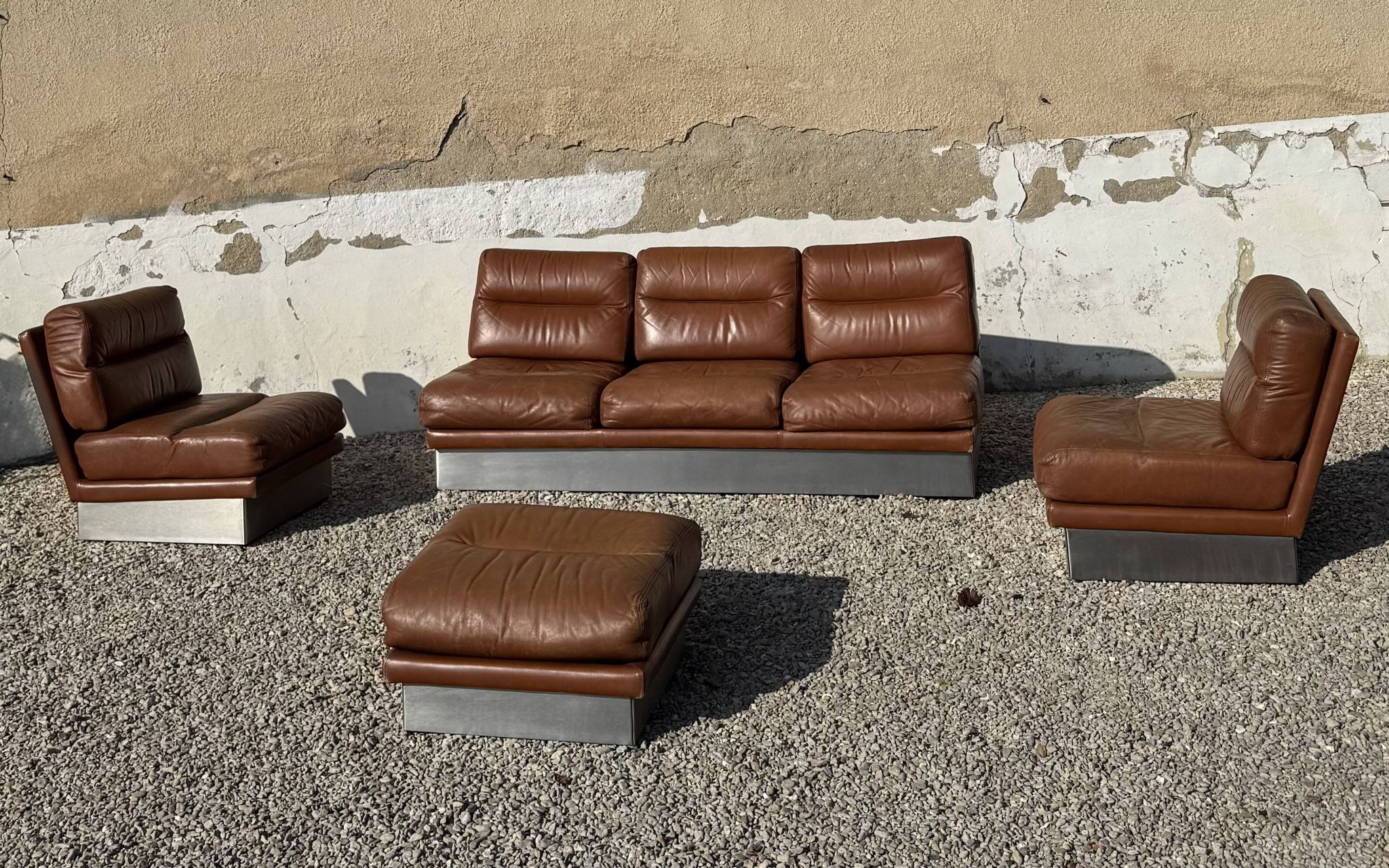 Complete vintage living room set, brushed aluminum and brown leather, France, 1970