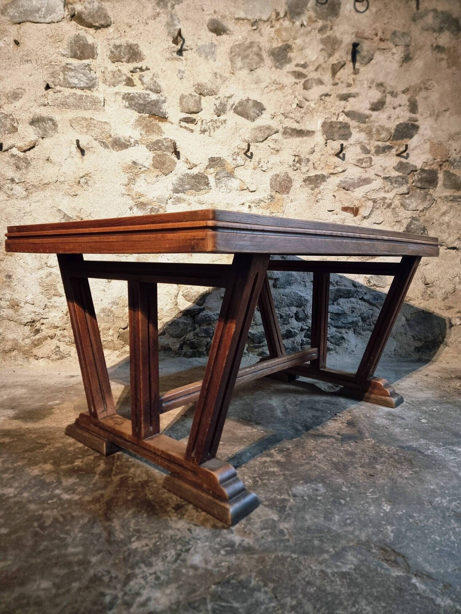 Table vintage française en chêne massif style Arts & Crafts, 1930s–1940s