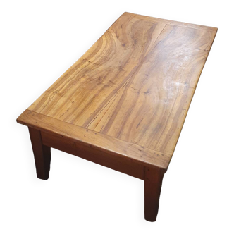 Table basse en noyer