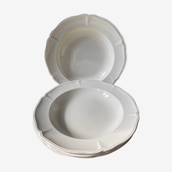 Lot de 4 assiettes creuses Villeroy & Boch, collection Mettlach