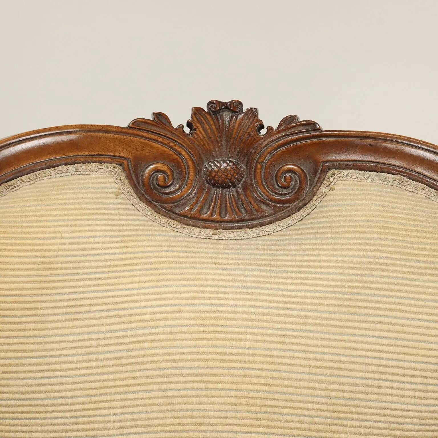 Antique Louis-Philippe armchair in carved walnut, Italy, 19th century