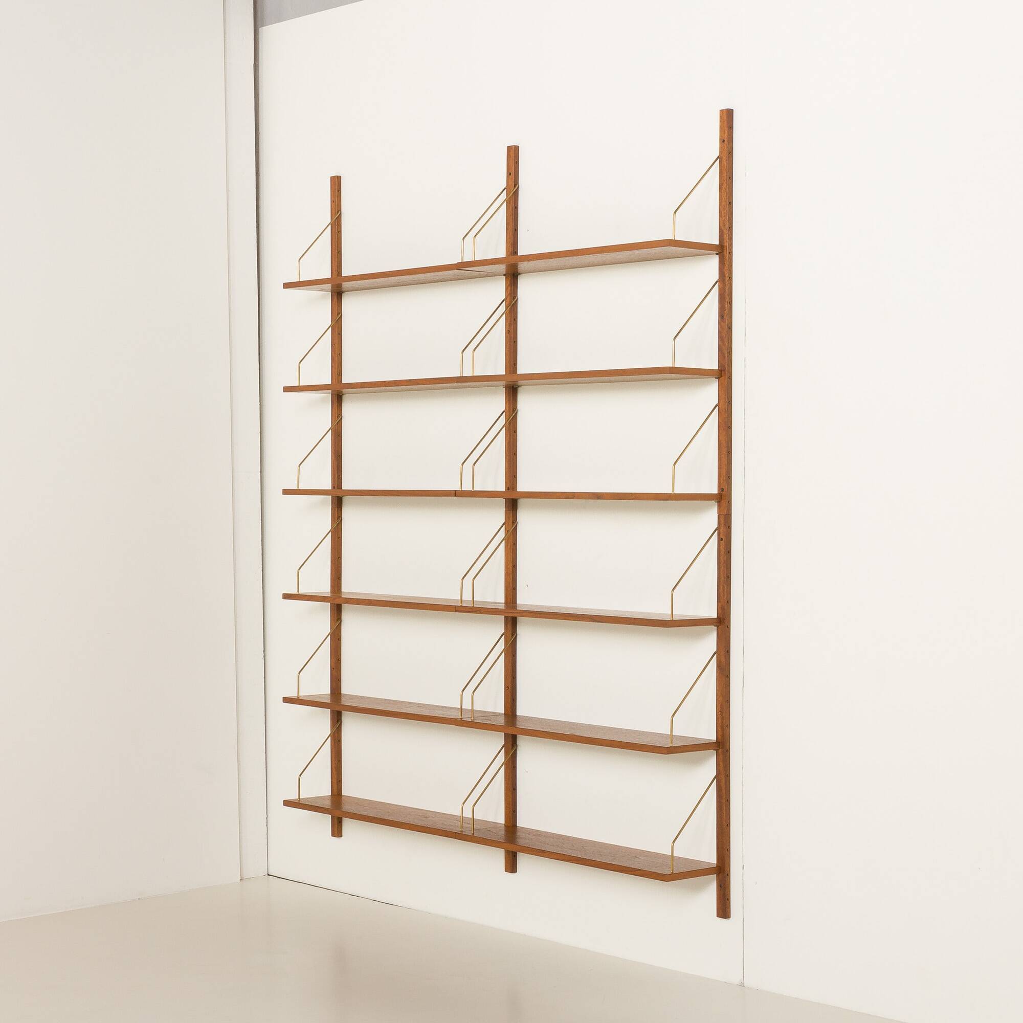 Danish mid century modern renovated  teak shelving unit 1960s