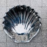 Shell salad bowl